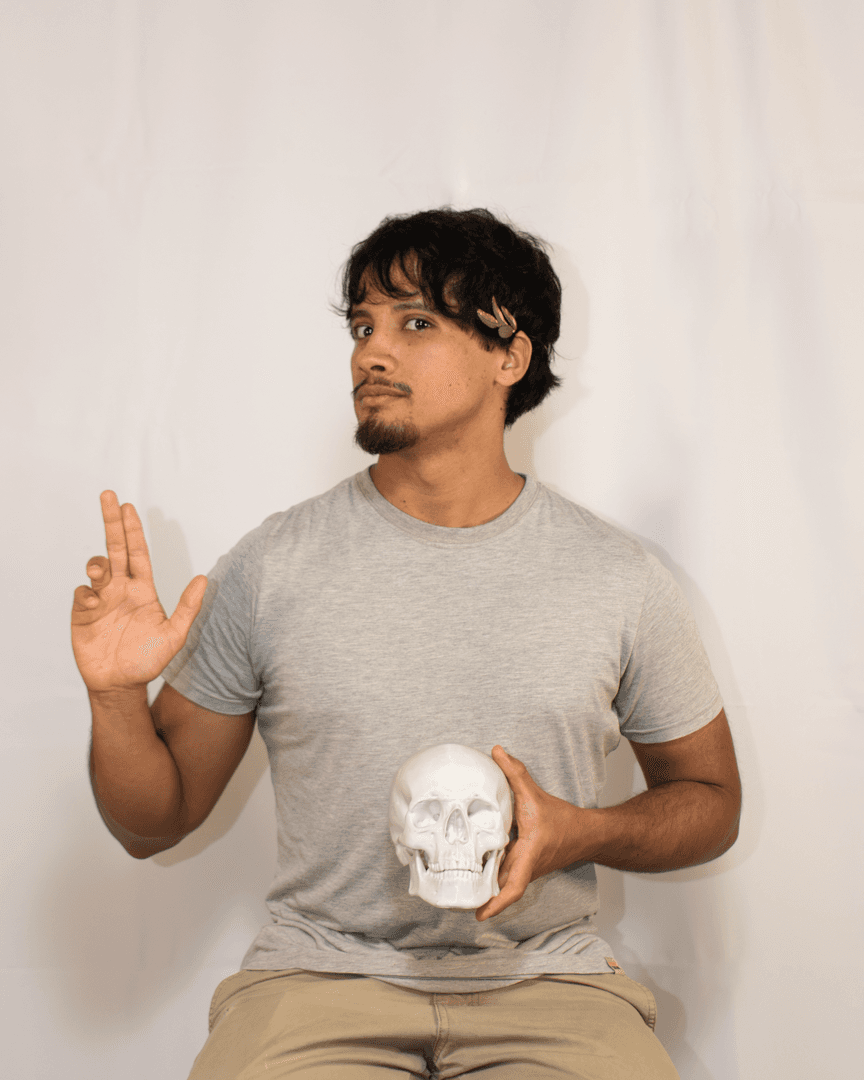 Retrato de Lucas Falcon, artista de Imaginario simbolico